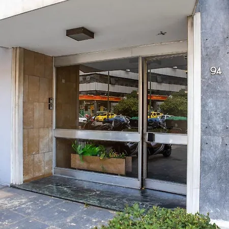 διαμέρισμα στο κέντρο δίπλα στα νοσοκομεία και τα αξιοθέατα *